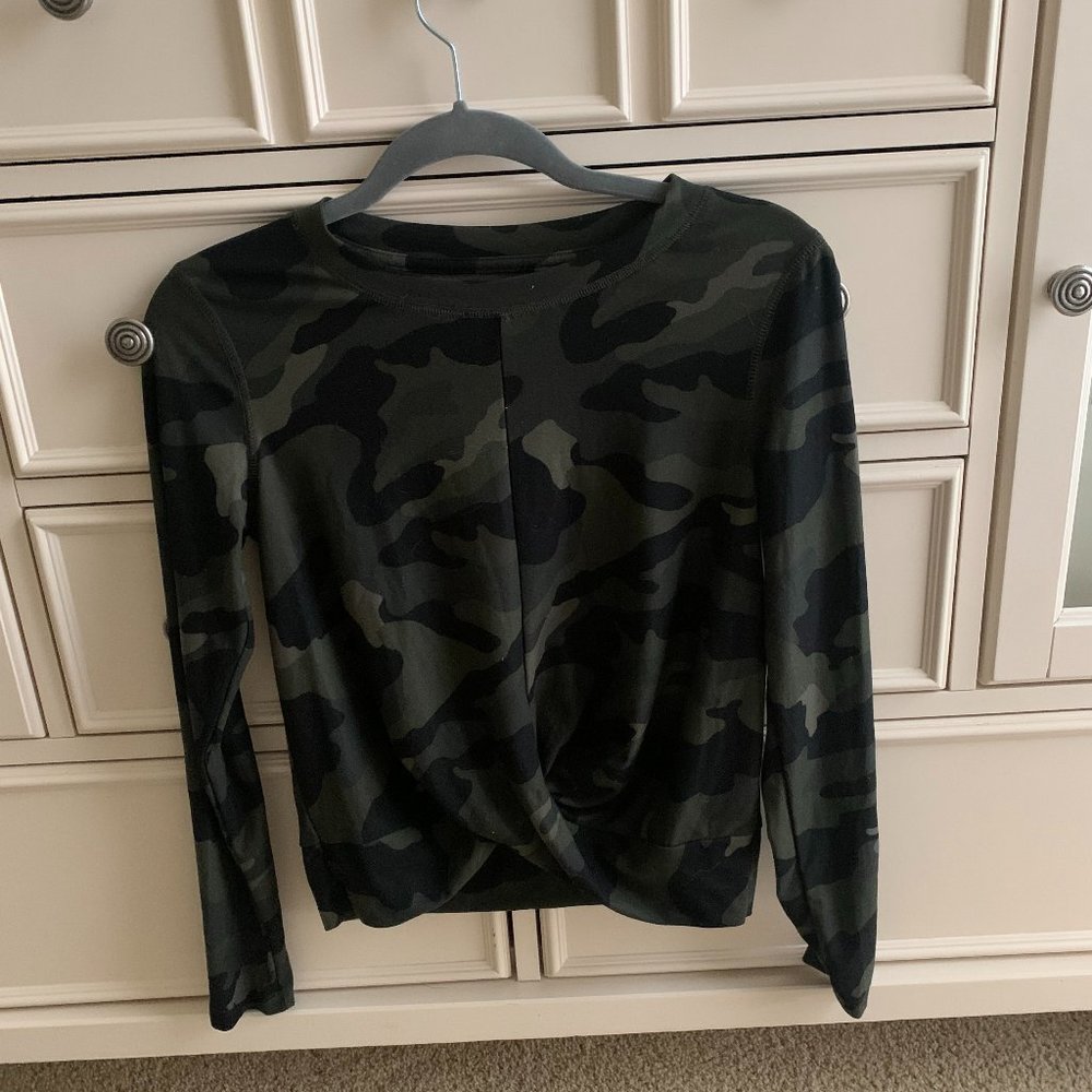 Active top
